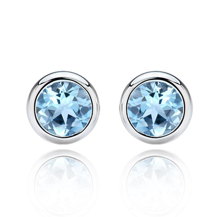 Aquamarine stud earrings. March birthstone.