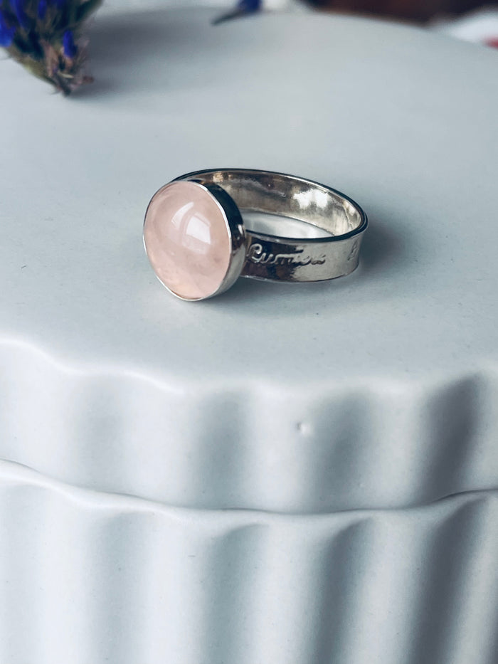 Pink Lumiere Stone Ring size U