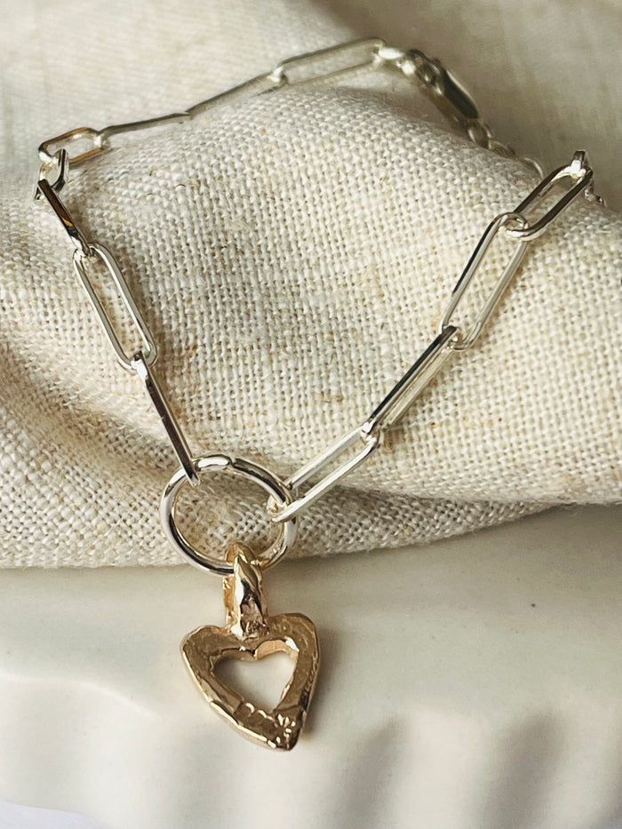 9ct Open Heart Paperclip  Bracelet