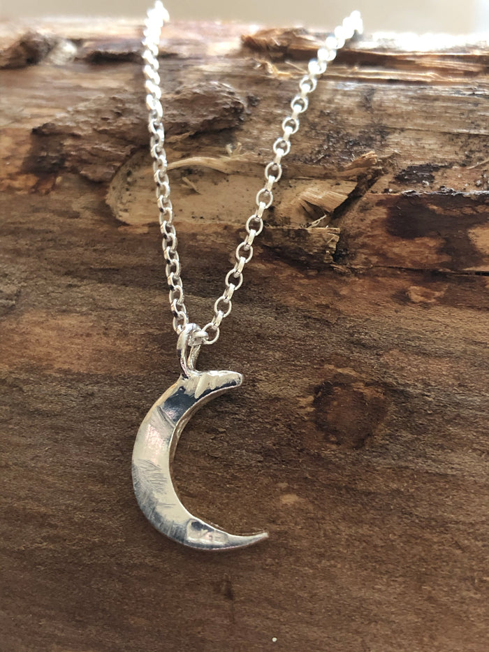 Moon Midi necklace